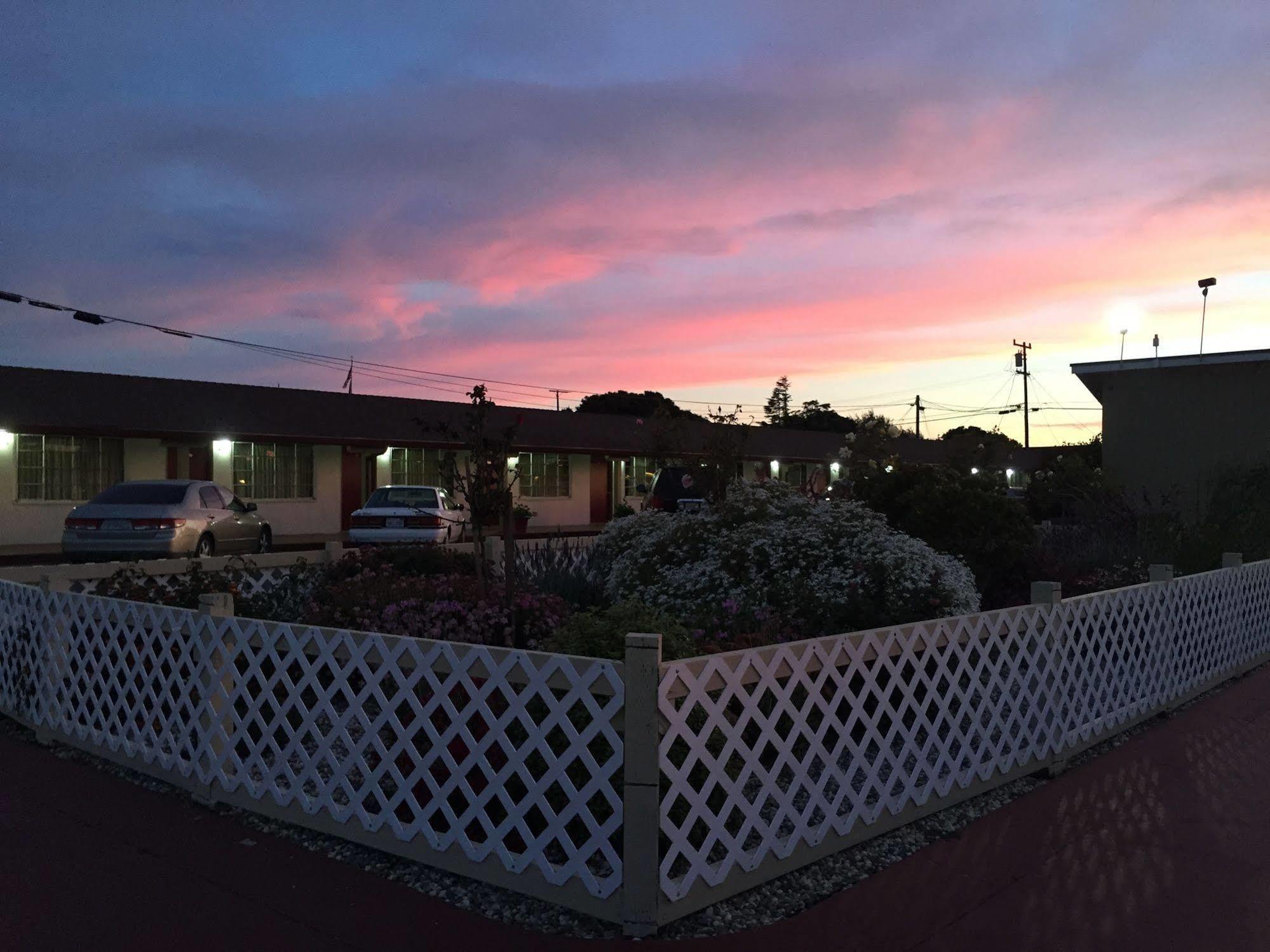 Wagon Wheel Motel Σαλίνας Εξωτερικό φωτογραφία