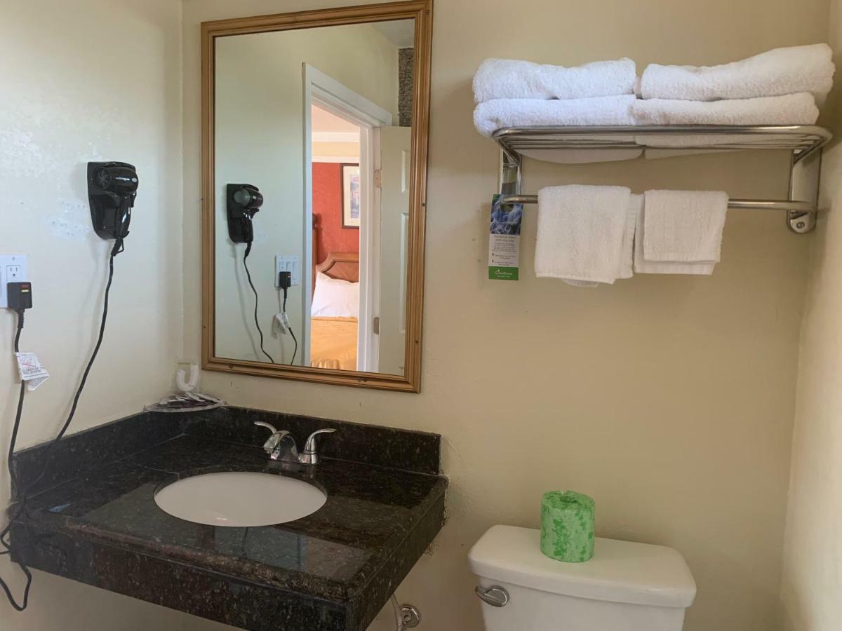Wagon Wheel Motel Σαλίνας Εξωτερικό φωτογραφία