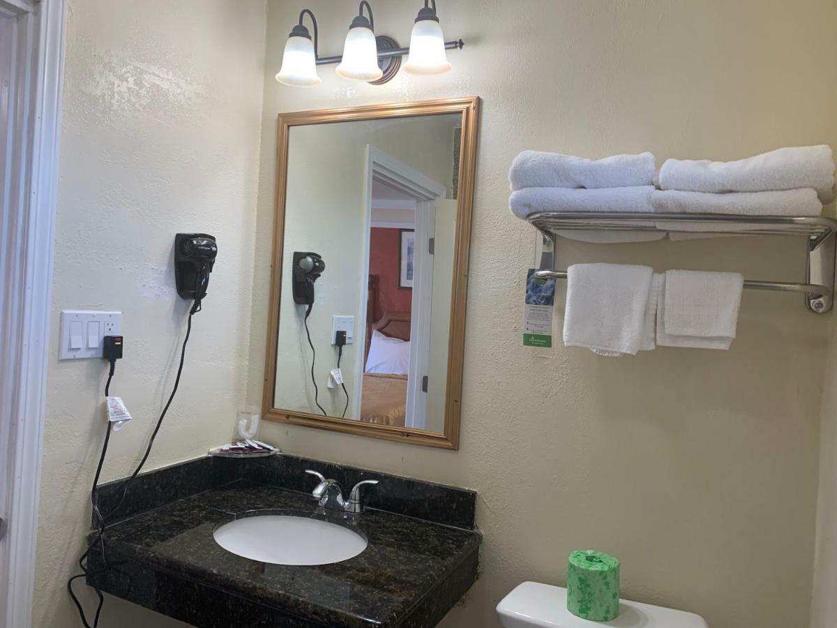 Wagon Wheel Motel Σαλίνας Εξωτερικό φωτογραφία